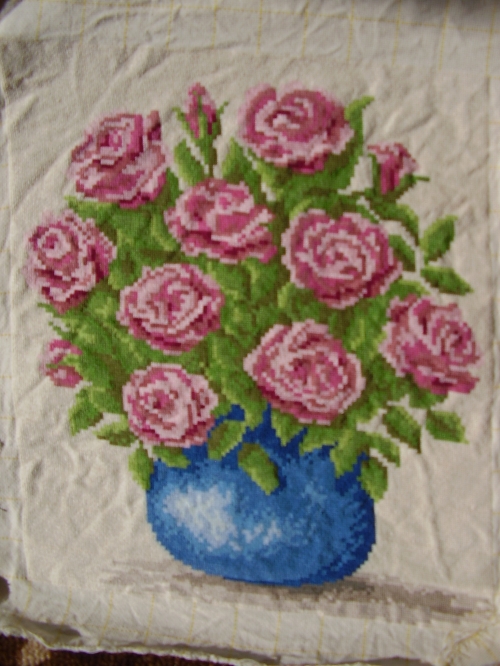 Cross-stitch Roses in blue vase