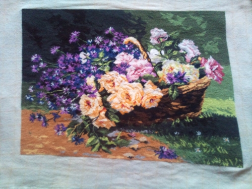 Cross-stitch Basket with flowers
