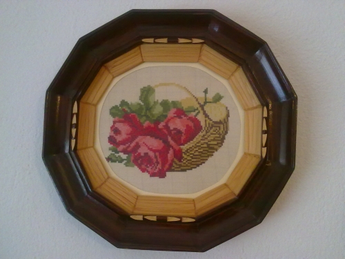 Gobelin " Red roses "