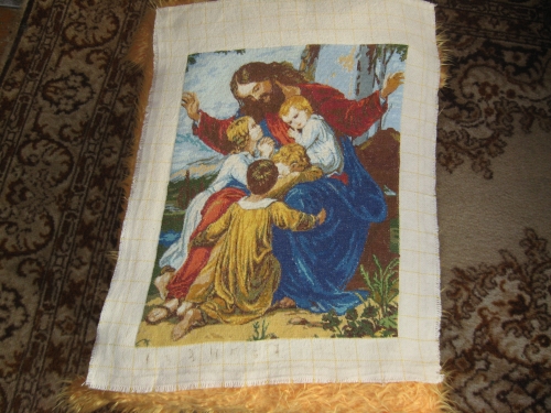 Cross-stitch "Isus srеd dеtsata"