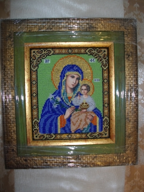  Богородица - Неувяхващ цвят и Младенеца