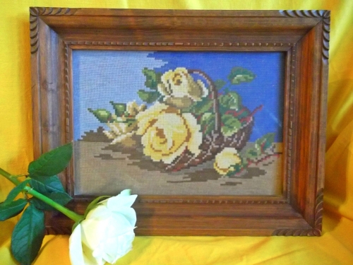 Cross-stitch Yellow Roses