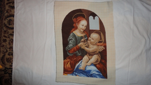 Cross-stitch Madonna of Leonardo da Vinchi