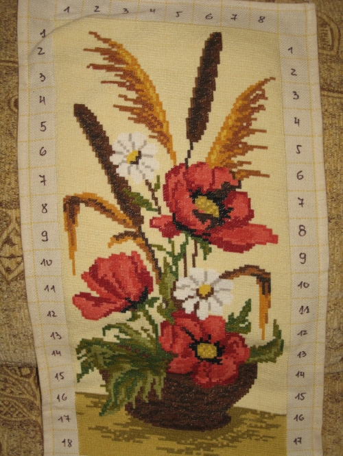 Cross-stitch Composition with poppies