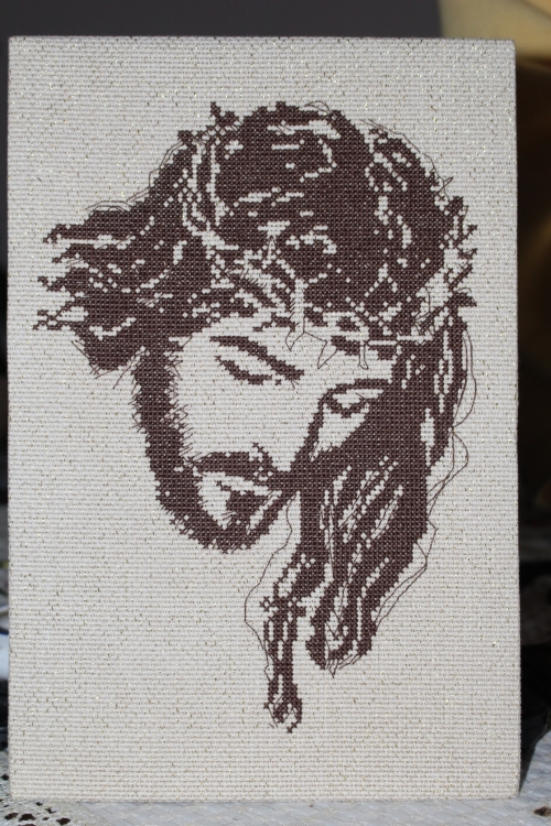 Cross-stitch Jesus Christ With Gold - Plated Threads