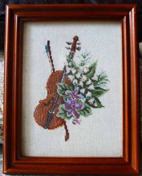 Cross-stitch violin with flowers 16/12 Cm