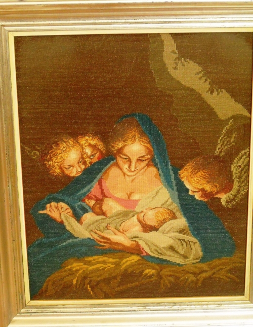 Гоблен Мадоната с младенеца
