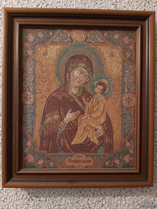 Гоблен Богородицата с младенеца
