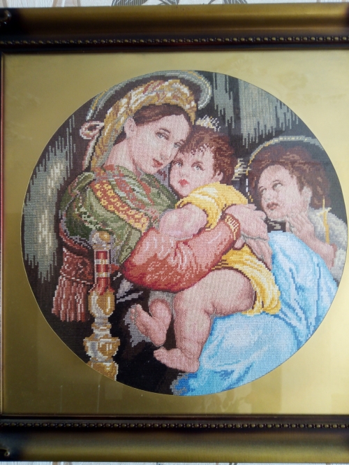 Cross-stitch Madonna della Sedia